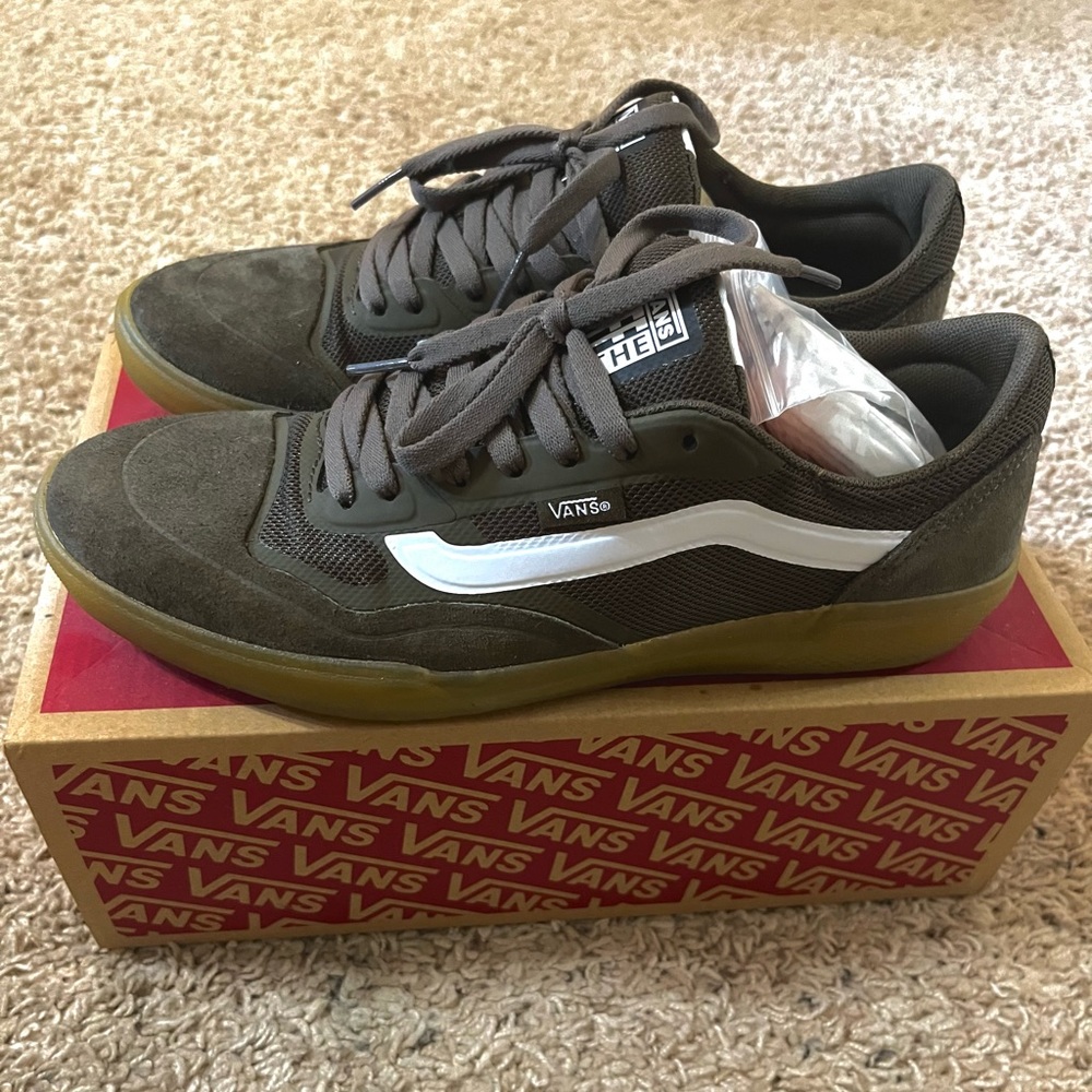 Vans Off The Wall  Ave Pro (Canteen/Gum) Skate Shoes